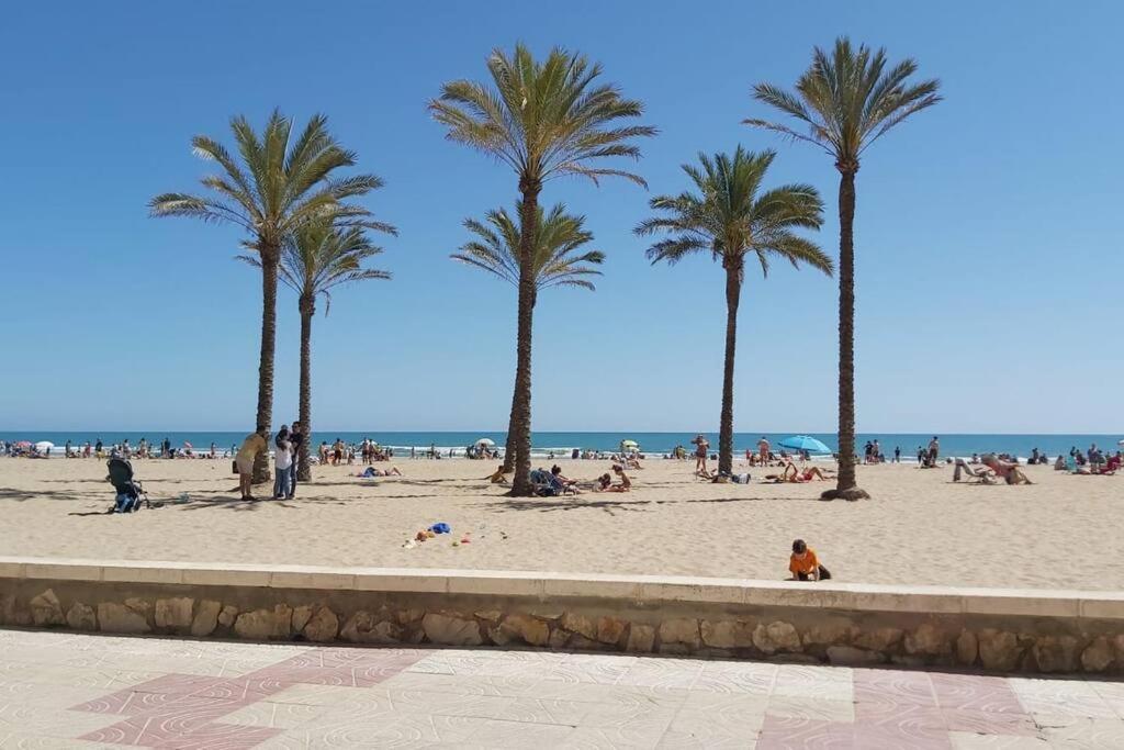 Centrico Apartamento A 150M De La Playa كولرا المظهر الخارجي الصورة