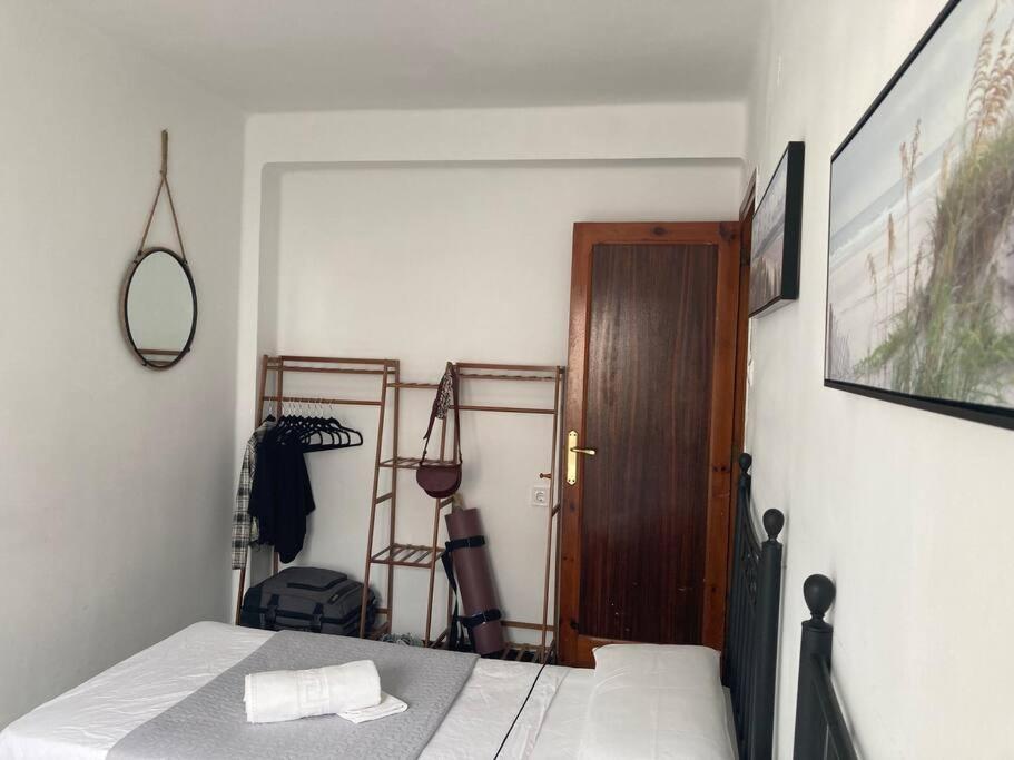 Centrico Apartamento A 150M De La Playa كولرا المظهر الخارجي الصورة