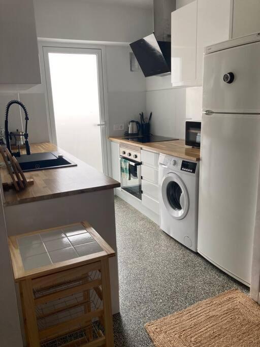Centrico Apartamento A 150M De La Playa كولرا المظهر الخارجي الصورة